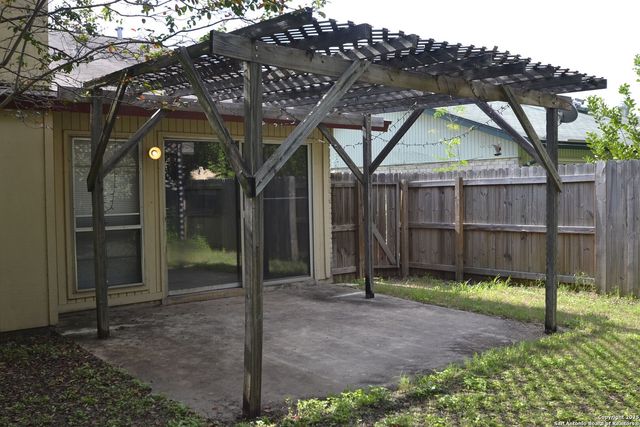 8623 TAMARISK ST, San Antonio, TX 78240