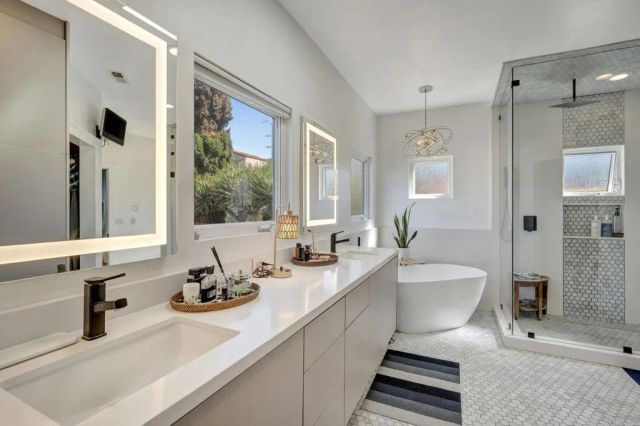 4620 Narragansett Avenue, San Diego, CA 92107