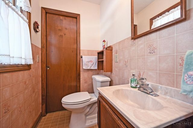 1500 Madison Avenue, Mt Healthy, OH 45231