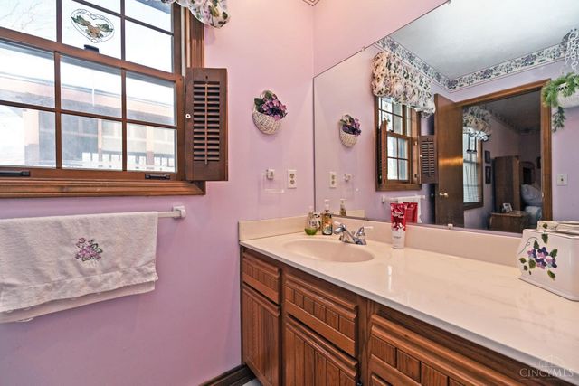 1500 Madison Avenue, Mt Healthy, OH 45231