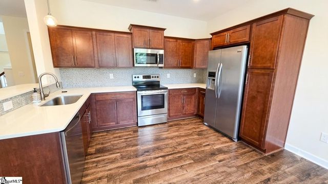 34 Montgomery Road, Lyman, SC 29365