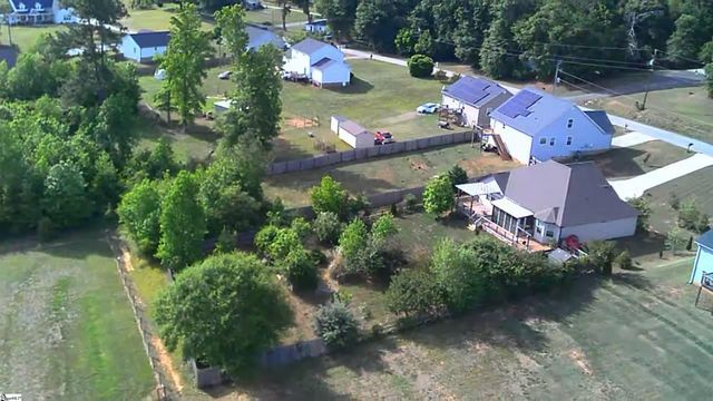 34 Montgomery Road, Lyman, SC 29365