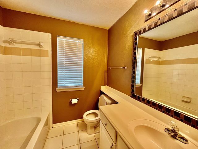 1146 Jasons Bend Drive, Sugar Land, TX 77479