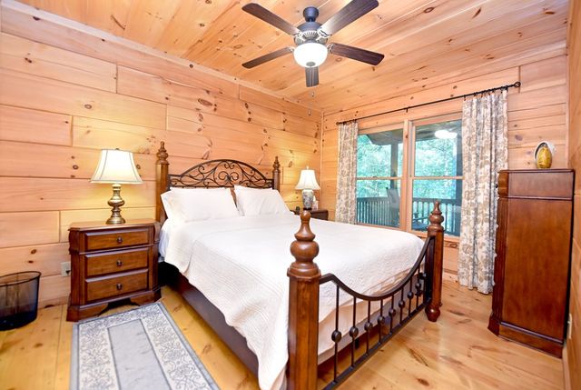 260 Jason Martin Circle, Blue Ridge, GA 30513