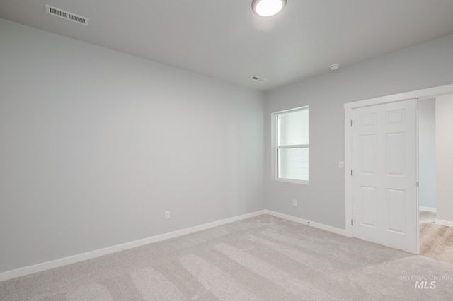 8318 E Bright Angel Dr, Nampa, ID 83687