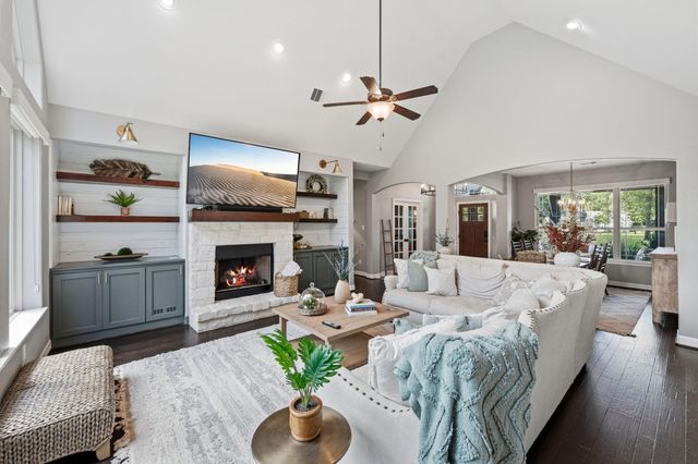 209 County Road 6324, Dayton, TX 77535