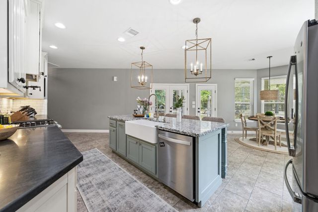 209 County Road 6324, Dayton, TX 77535
