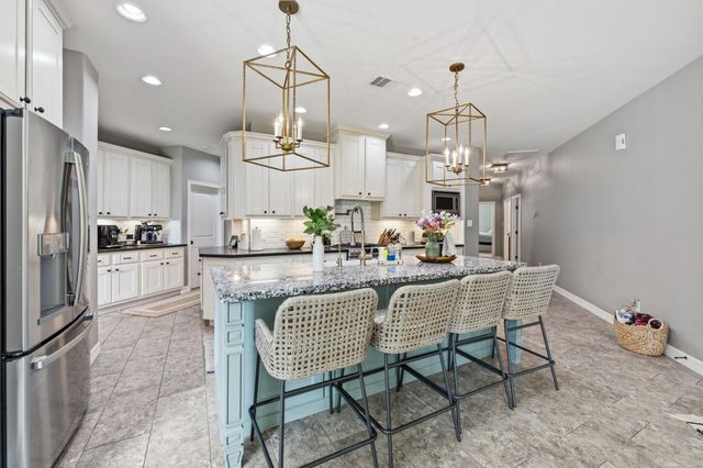 209 County Road 6324, Dayton, TX 77535