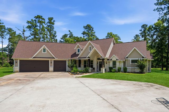 209 County Road 6324, Dayton, TX 77535