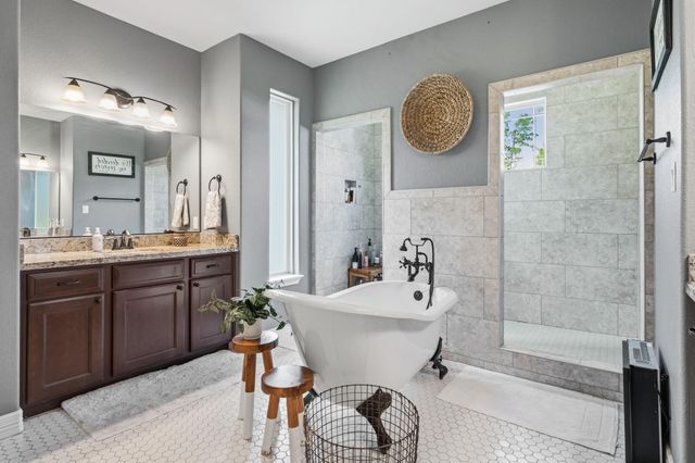 209 County Road 6324, Dayton, TX 77535
