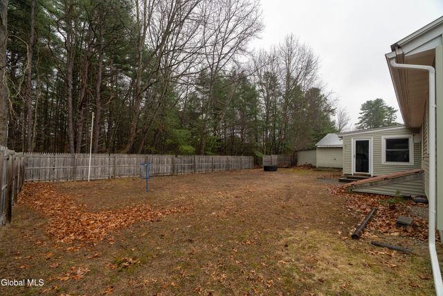 18 Pinewood Road, Queensbury, NY 12804