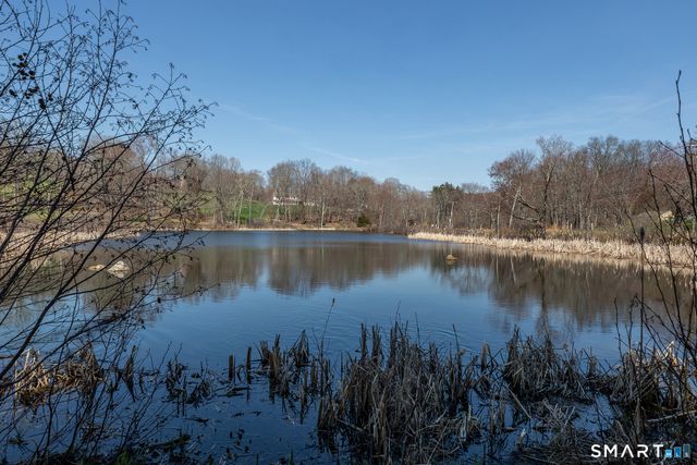 66 Artillery Road, Middlebury, CT 06762