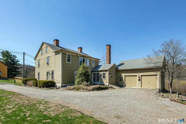 66 Artillery Road, Middlebury, CT 06762