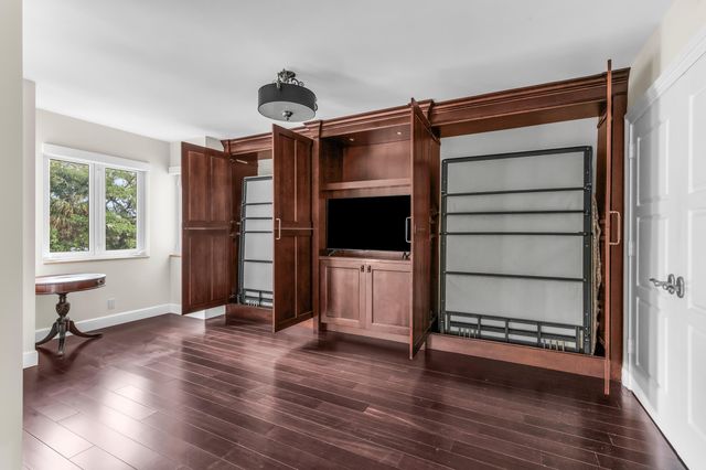 100 SE 5TH Avenue 202, Boca Raton, FL 33432