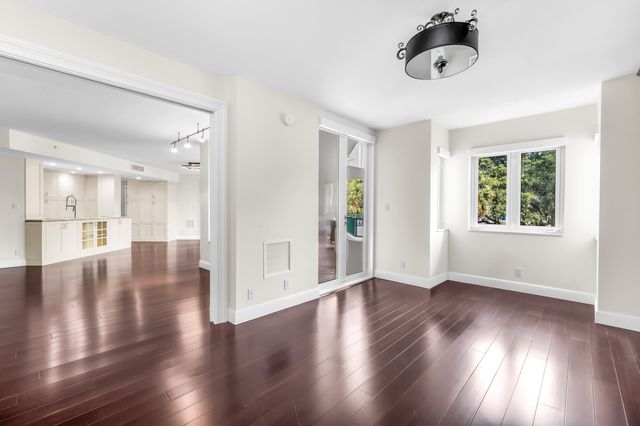 100 SE 5TH Avenue 202, Boca Raton, FL 33432