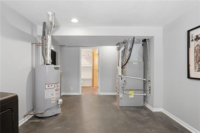 1415 W 25th Street S, Independence, MO 64052
