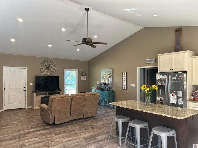 1591 State Route 994, Boaz, KY 42027