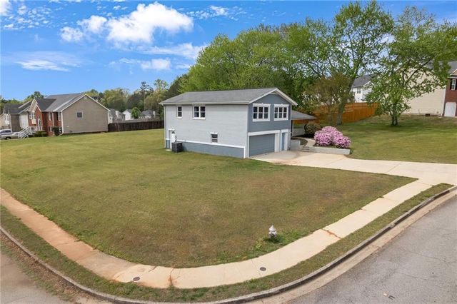 3863 Grist Mill, Douglasville, GA 30135