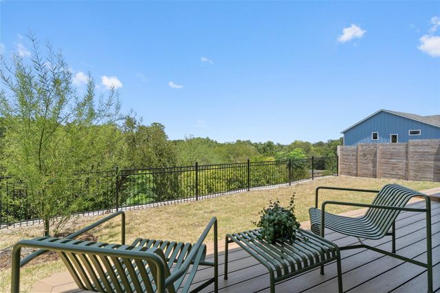 2720 Bristol DR 2, Austin, TX 78723