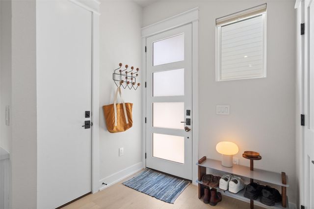 2720 Bristol DR 2, Austin, TX 78723