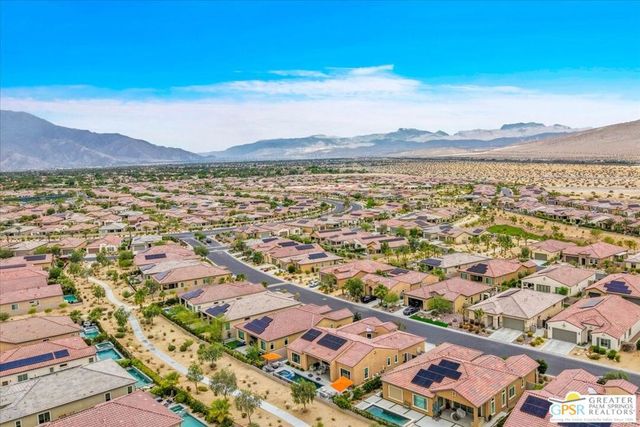 25 Chardonnay, Rancho Mirage, CA 92270
