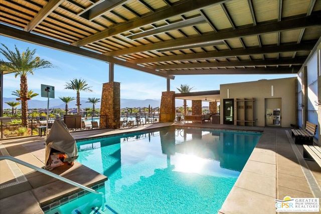25 Chardonnay, Rancho Mirage, CA 92270