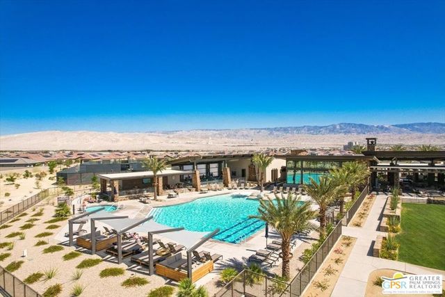 25 Chardonnay, Rancho Mirage, CA 92270