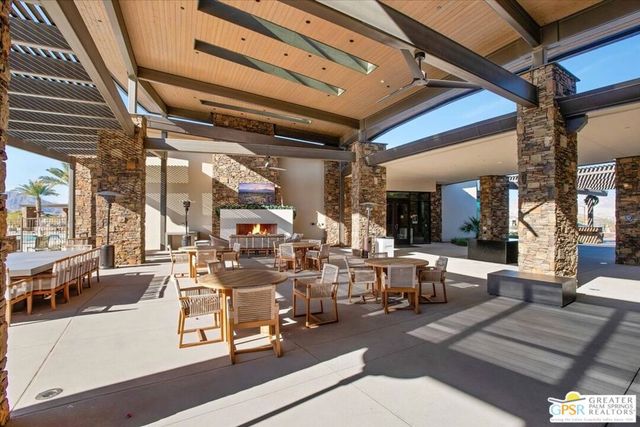 25 Chardonnay, Rancho Mirage, CA 92270