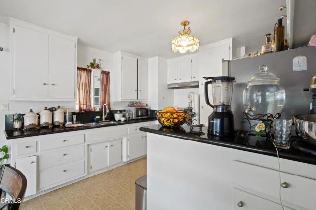 16 S Santa Anita Avenue, Arcadia, CA 91006