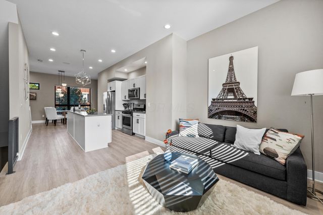 122 S Ohio Avenue, Columbus, OH 43205