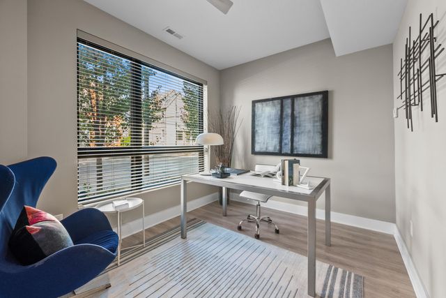 122 S Ohio Avenue, Columbus, OH 43205