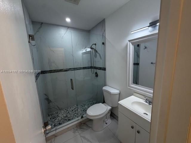 500 Layne Boulevard 19, Hallandale Beach, FL 33009