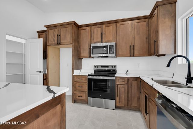 115 Escocia Court, Rio Rico, AZ 85648