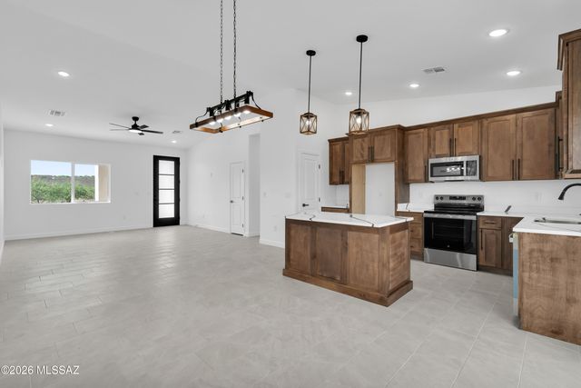 115 Escocia Court, Rio Rico, AZ 85648