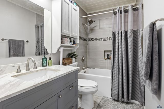 7809 TIMBERLINE RD, Black Hawk, SD 57718