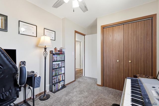 7809 TIMBERLINE RD, Black Hawk, SD 57718
