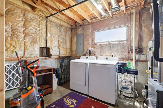 7809 TIMBERLINE RD, Black Hawk, SD 57718