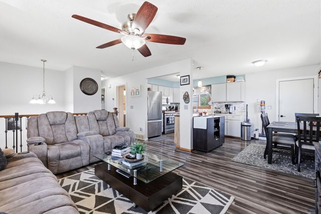 7809 TIMBERLINE RD, Black Hawk, SD 57718
