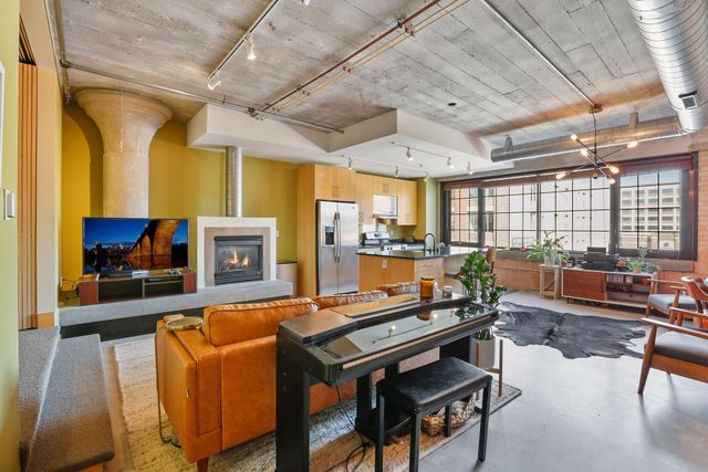 525 N 3rd Street 303, Minneapolis, MN 55401