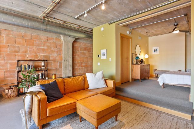 525 N 3rd Street 303, Minneapolis, MN 55401