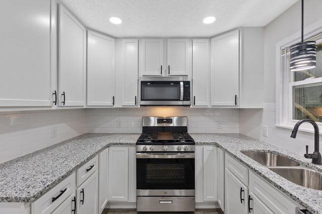 3812 Hillside Dr, North Little Rock, AR 72118