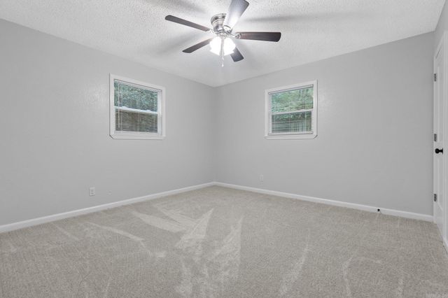 3812 Hillside Dr, North Little Rock, AR 72118