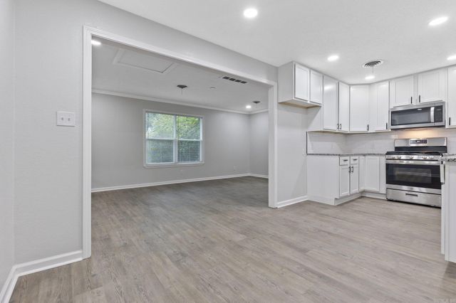 3812 Hillside Dr, North Little Rock, AR 72118