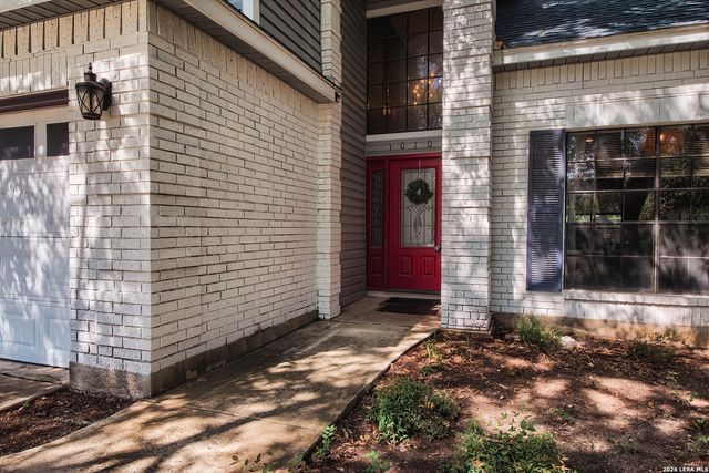 10106 Sandyglen, San Antonio, TX 78240