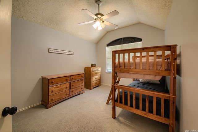 10106 Sandyglen, San Antonio, TX 78240
