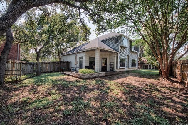 10106 Sandyglen, San Antonio, TX 78240