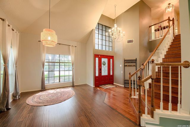 10106 Sandyglen, San Antonio, TX 78240