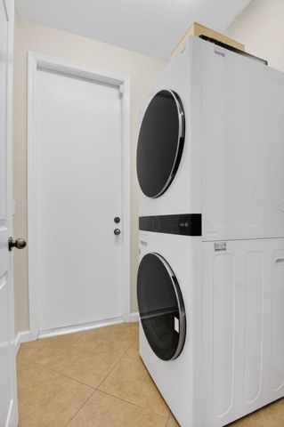 4045 Trovita Boulevard, Boynton Beach, FL 33436