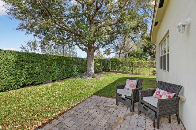 4045 Trovita Boulevard, Boynton Beach, FL 33436