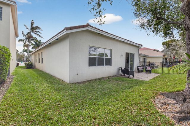 4045 Trovita Boulevard, Boynton Beach, FL 33436